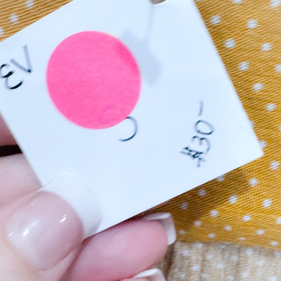 NWT Everly mustard faux wrap top ❤️ - Picture 6 of 8